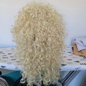 Dolly Parton Wig Blonde Curly